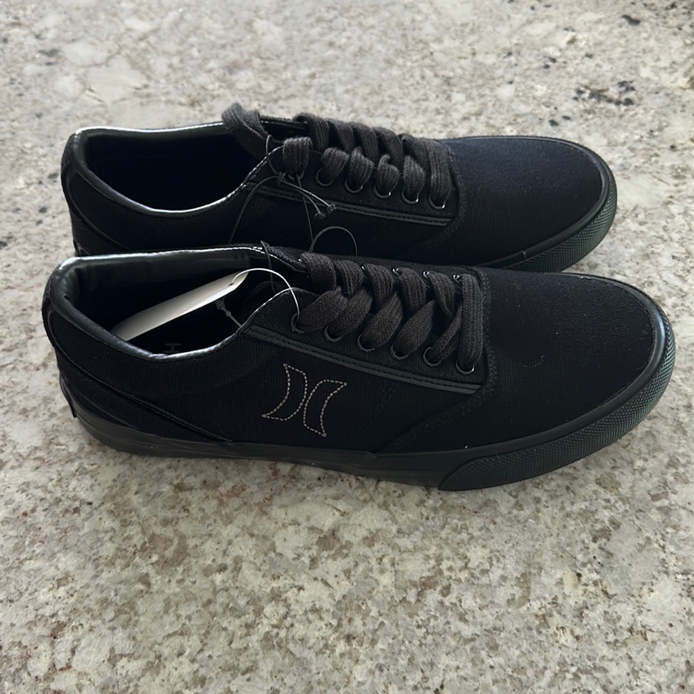 Hurley Men’s Arlo Lace Sneakers - Black